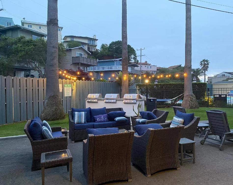 Rio Sands Hotel Motel in Rio Del Mar