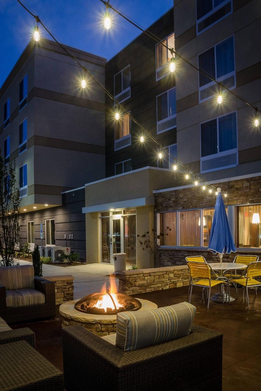 Fairfield by Marriott Inn & Suites Fayetteville North Hotel in Fayetteville