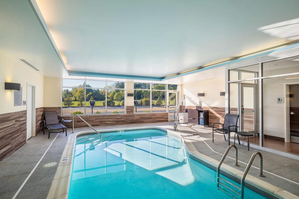 Fairfield by Marriott Inn & Suites Akron Stow Hotel in Cuyahoga Falls