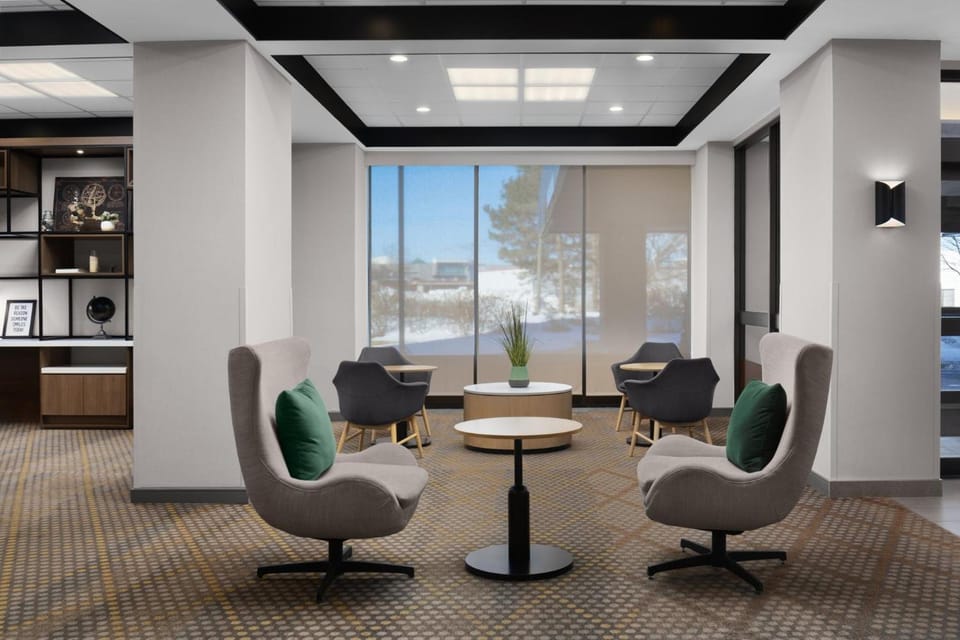 Holiday Inn Ottawa East By IHG Hotel in Gatineau