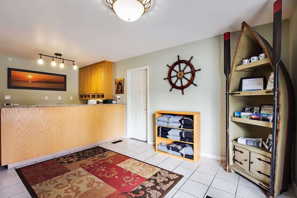 Surf and Sand Lodge Hotel in Fort Bragg