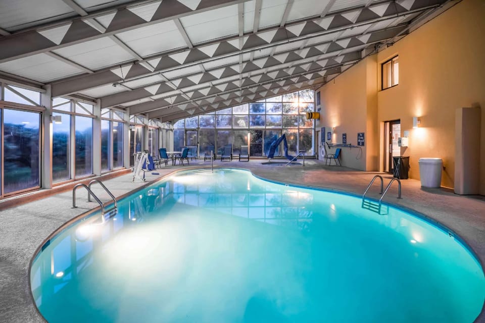 La Quinta Inn & Suites by Wyndham Nashville Franklin Hotel in Franklin