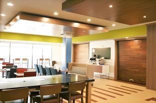 Holiday Inn Express & Suites Clarion By IHG Hotel in Allegheny River