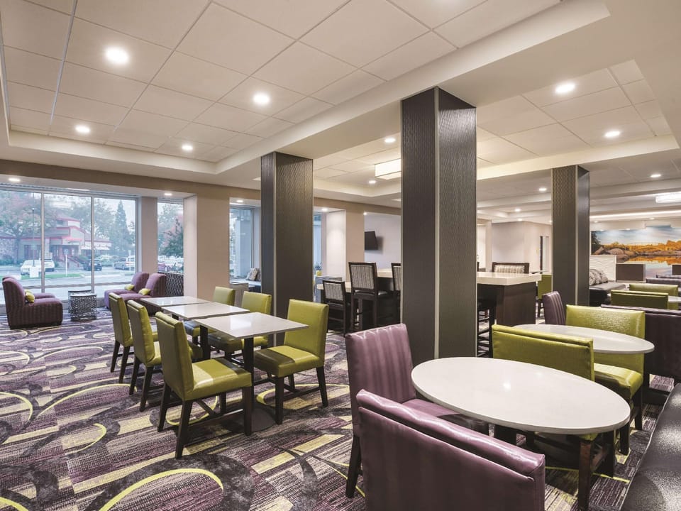 La Quinta Inn & Suites by Wyndham Rancho Cordova Sacramento Hotel in Rancho Cordova