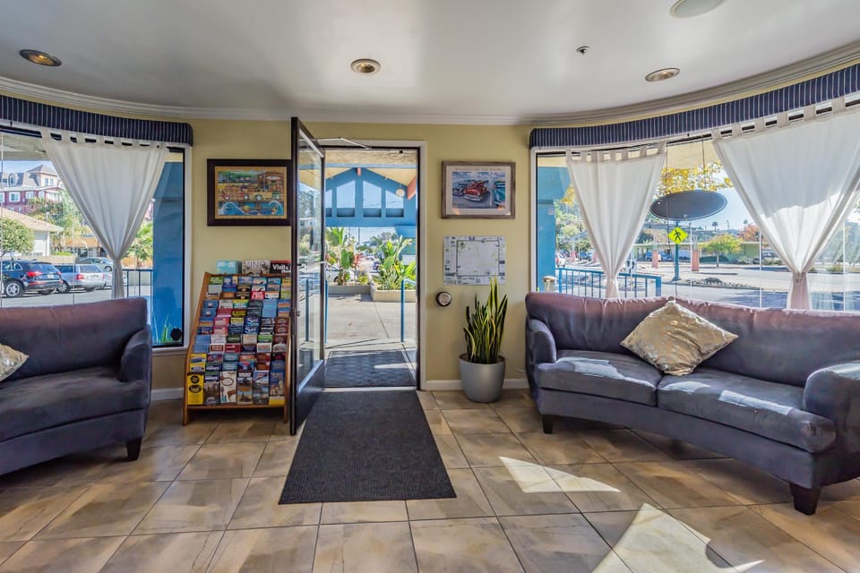 Ocean Pacific Lodge Motel in Santa Cruz