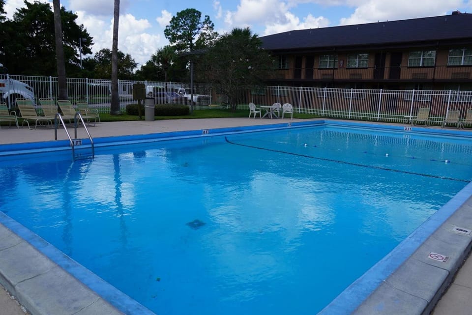 Econo Lodge Jacksonville South Hotel in Jacksonville