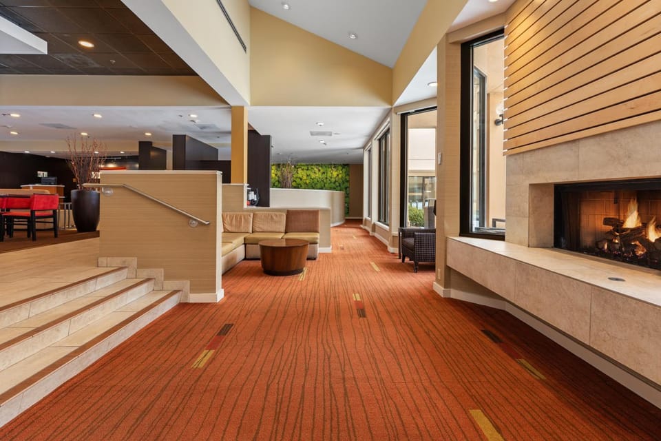 Courtyard by Marriott Toledo Airport Holland Hotel in Holland