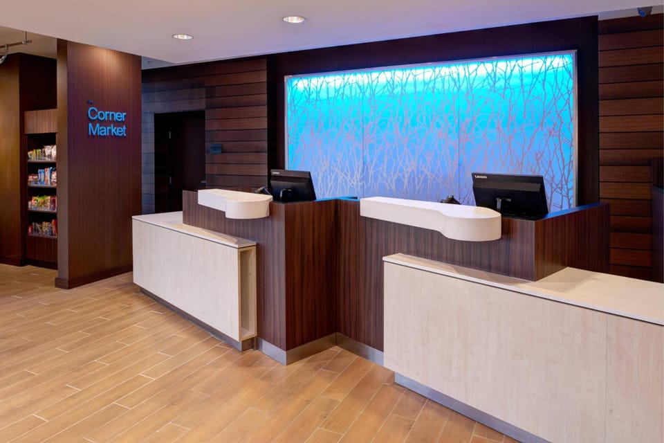 Fairfield by Marriott Inn & Suites Detroit Troy Hotel in Royal Oak