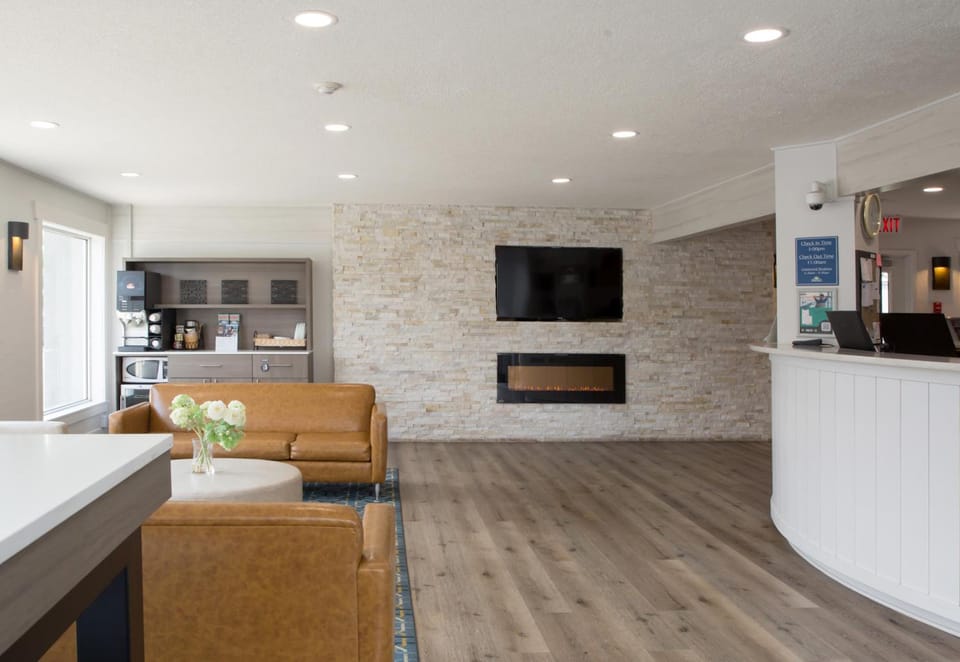 Days Inn by Wyndham Kelowna Hotel in Kelowna