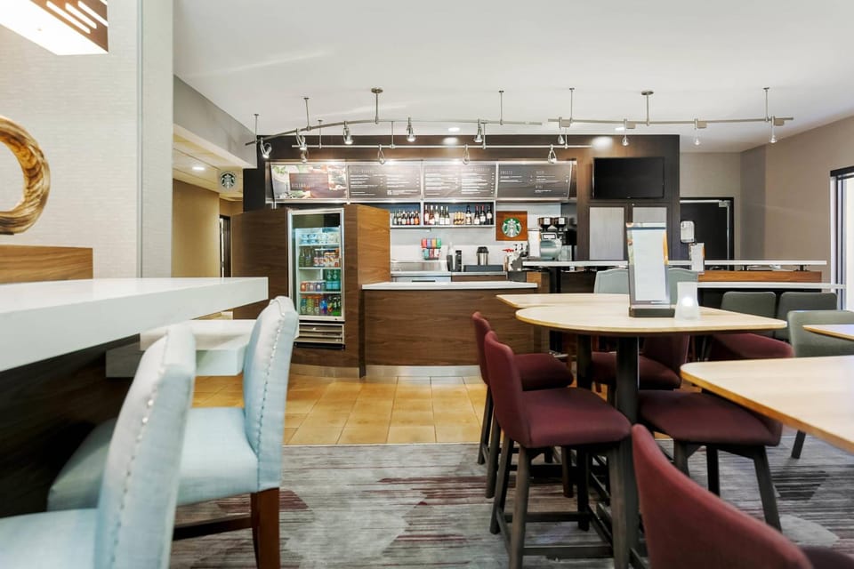 Courtyard by Marriott Tampa Brandon Hotel in Brandon