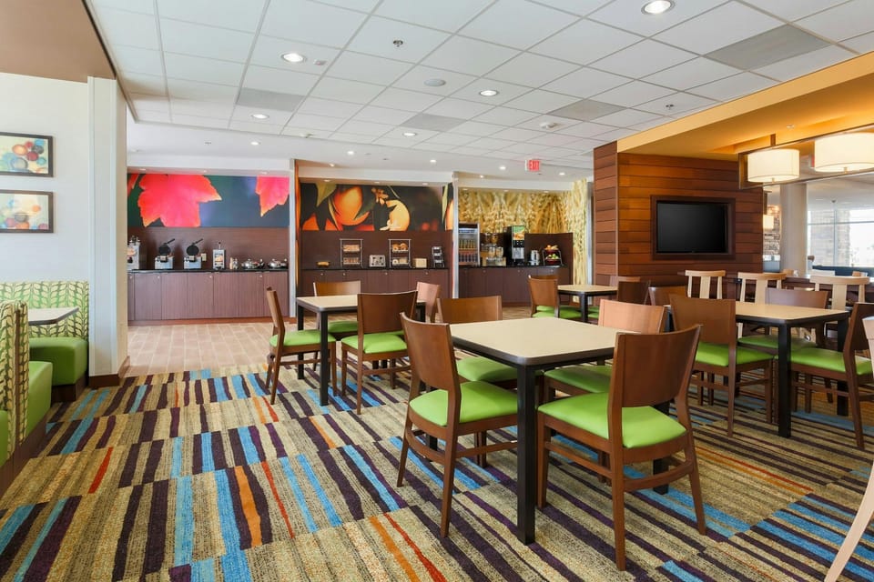 Fairfield by Marriott Inn & Suites Cotulla Hotel in Cotulla
