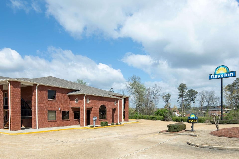 Days Inn by Wyndham Tupelo Hotel in Tupelo