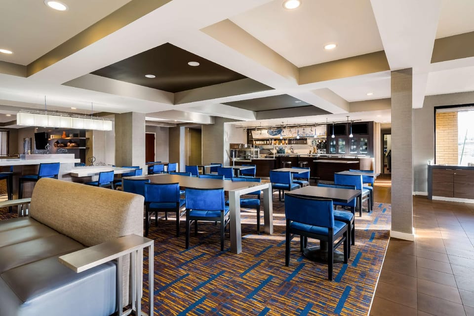 Sonesta Select Detroit Novi Hotel in Novi