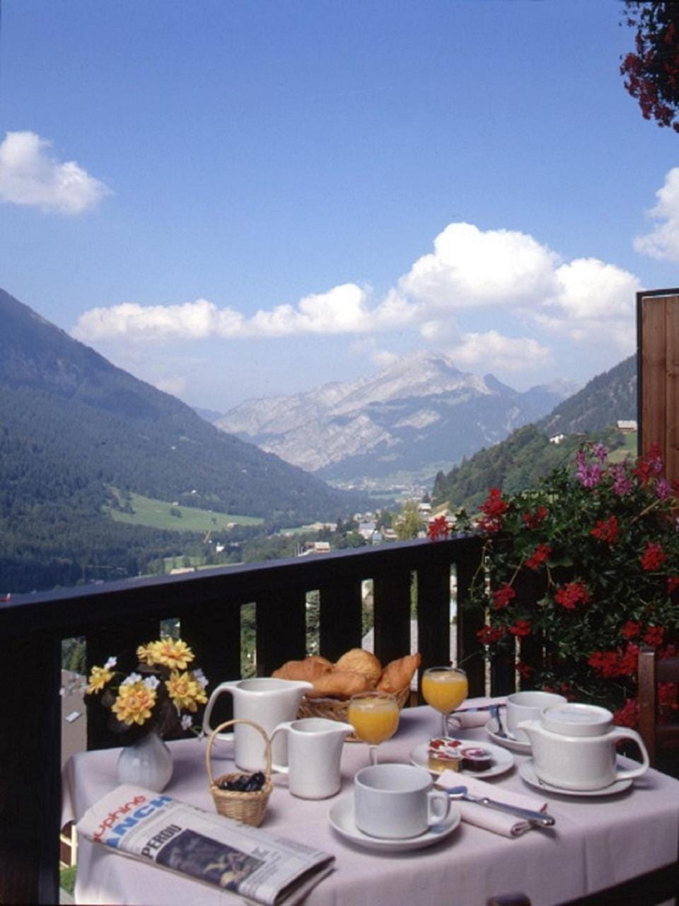 Hotel Les Triolets Hotel in Châtel