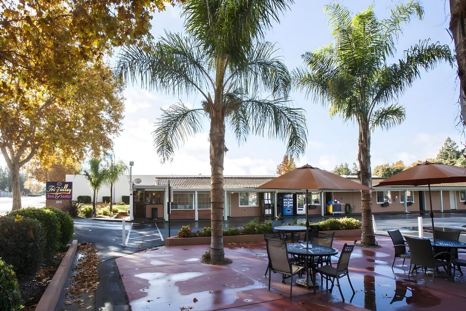 Tri Valley Inn & Suites Motel in Pleasanton