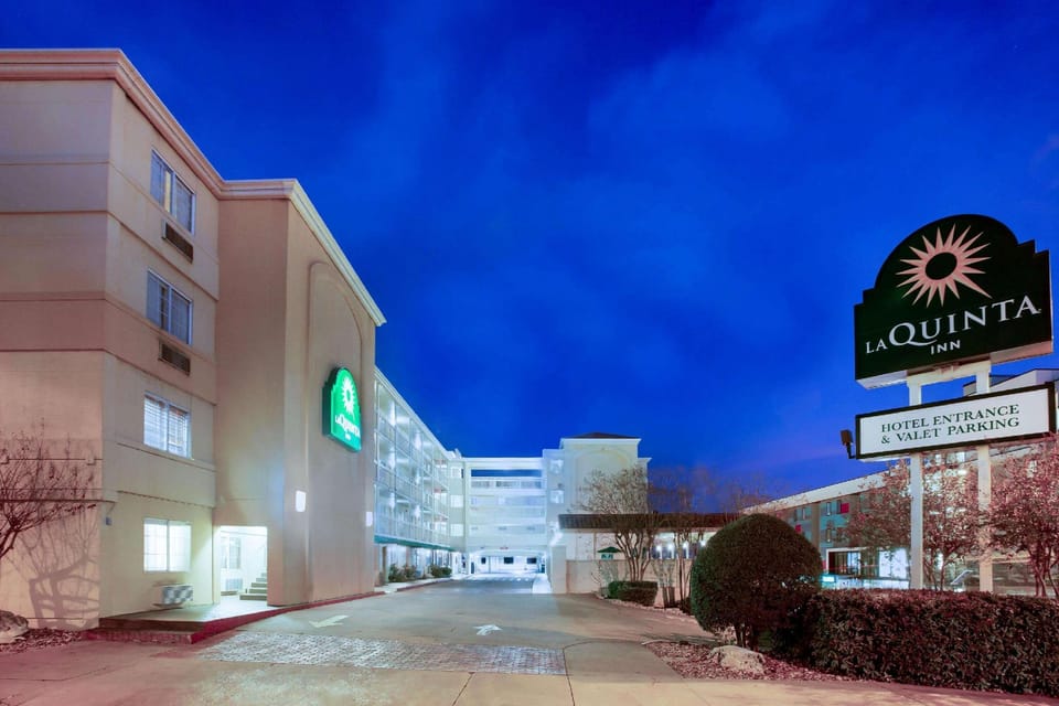 La Quinta Inn by Wyndham Austin Capitol / Downtown Hotel in Austin