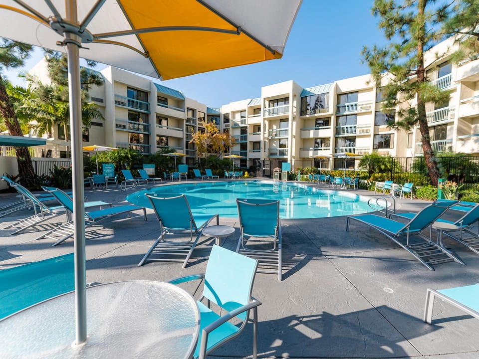 Howard Johnson by Wyndham Anaheim Hotel and Water Playground Hotel in Anaheim