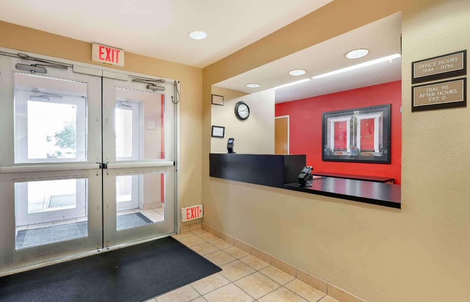 Extended Stay America Suites - Cincinnati - Blue Ash - Kenwood Road Hotel in Blue Ash