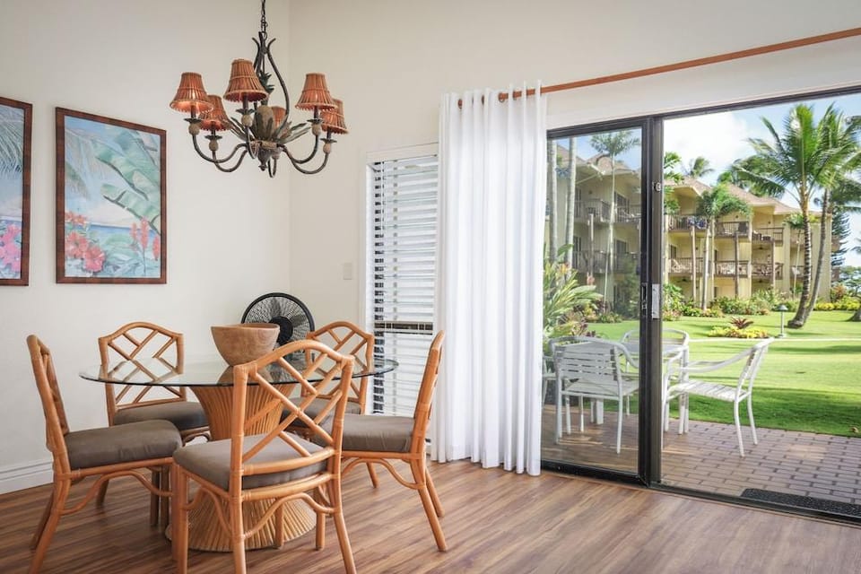 Lae Nani Kauai by OUTRIGGER Apartment hotel in Wailua