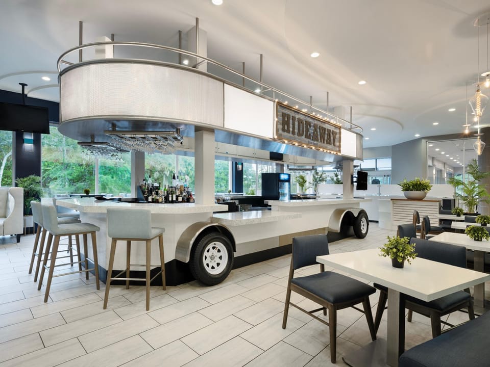 Holiday Inn Resort Orlando Suites - Waterpark By IHG Hotel in Florida