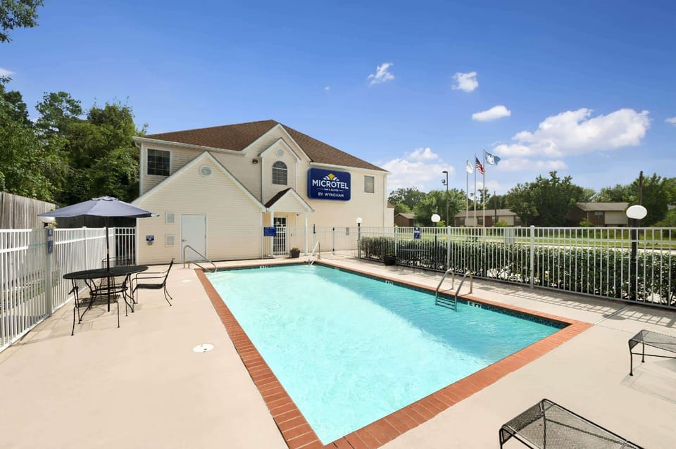 Microtel Inn & Suites by Wyndham Ponchatoula/Hammond Hotel in Mississippi