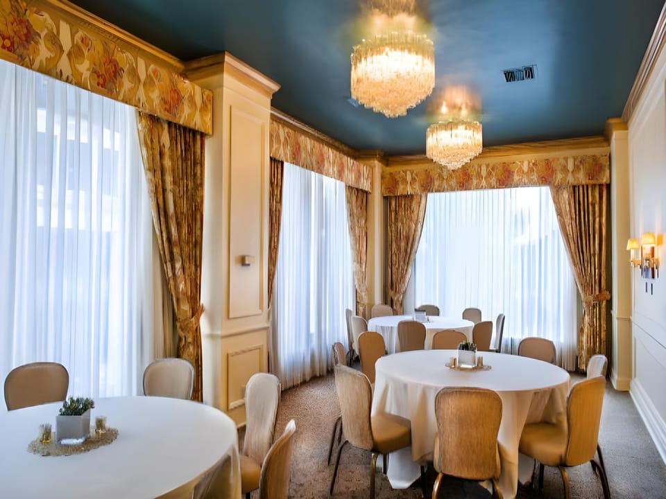 Mayflower Park Hotel Hotel in Pike Place Market