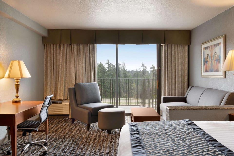Suite room