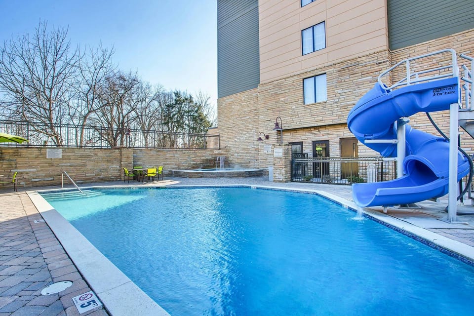 SpringHill Suites by Marriott Pigeon Forge Hotel in Pigeon Forge