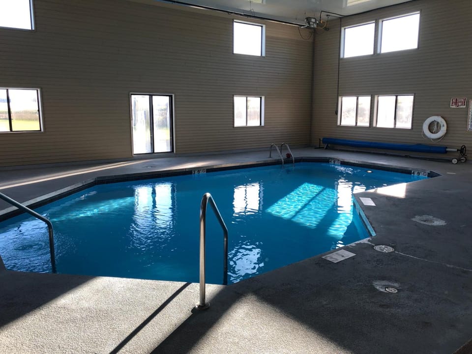 Super 8 By Wyndham Plover Stevens Point Area Hotel in Wisconsin