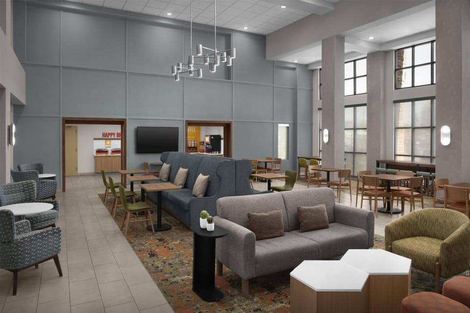 Hampton Inn & Suites Phoenix Glendale-Westgate Hotel in Glendale