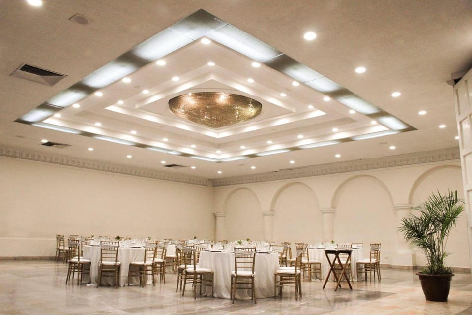 Radisson Hotel & Convention Center Toluca Hotel in Toluca