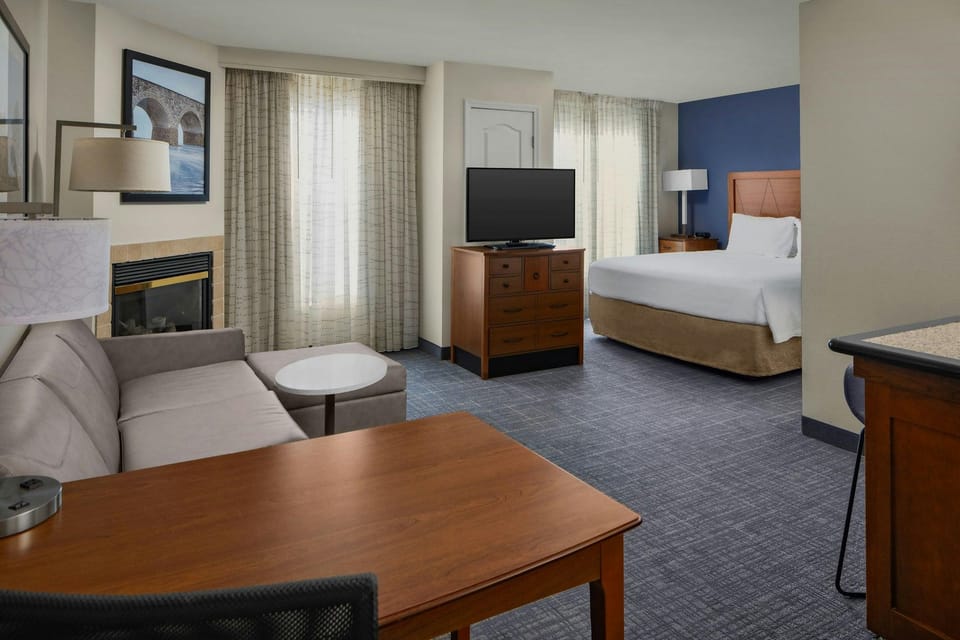Suite room