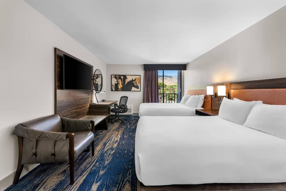 Suite room