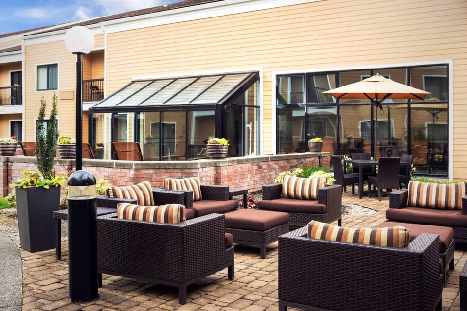Sonesta Select Seattle Bellevue Redmond Hotel in Redmond