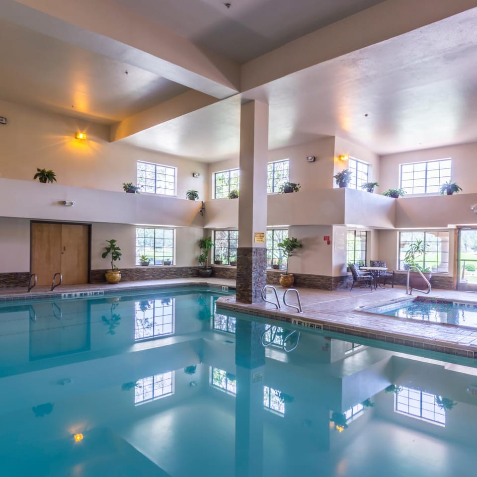 MCM Elegante Lodge & Suites Hotel in Ruidoso