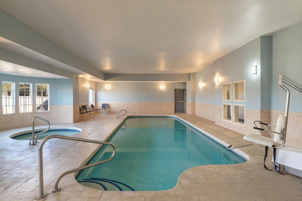 La Quinta Inn & Suites by Wyndham Tucumcari Hotel in Tucumcari