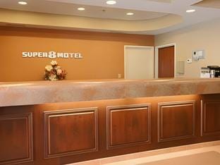 Super 8 By Wyndham Grayville Hotel in Indiana