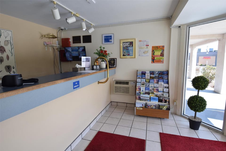 Knights Inn - Oswego, NY Motel in Oswego