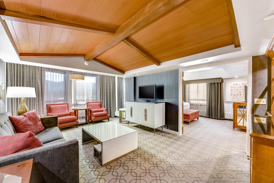 Harrah’s Lake Tahoe – A Caesars Rewards Destination Resort in Stateline