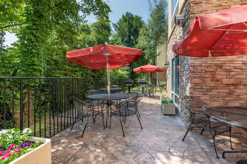 Fairfield by Marriott Inn & Suites Cherokee Hotel in Cherokee