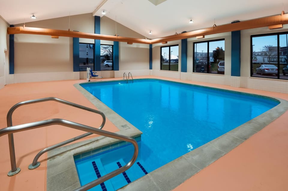 Comfort Inn & Suites Fishers - Indianapolis Hotel in Fishers