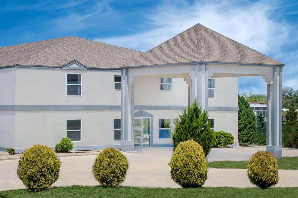 Days Inn by Wyndham Vega TX Hotel in Oklahoma