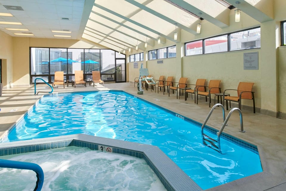 Courtyard by Marriott Columbus Downtown Hotel in Ohio