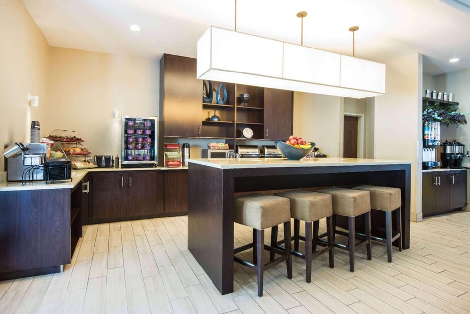 Hawthorn Extended Stay by Wyndham Saint Clairsville Hotel in Ohio