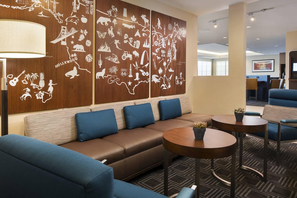 TownePlace Suites by Marriott San Diego Carlsbad/Vista Hotel in Vista