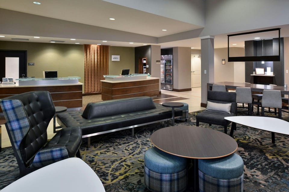 Residence Inn by Marriott Springfield South Hotel in Springfield