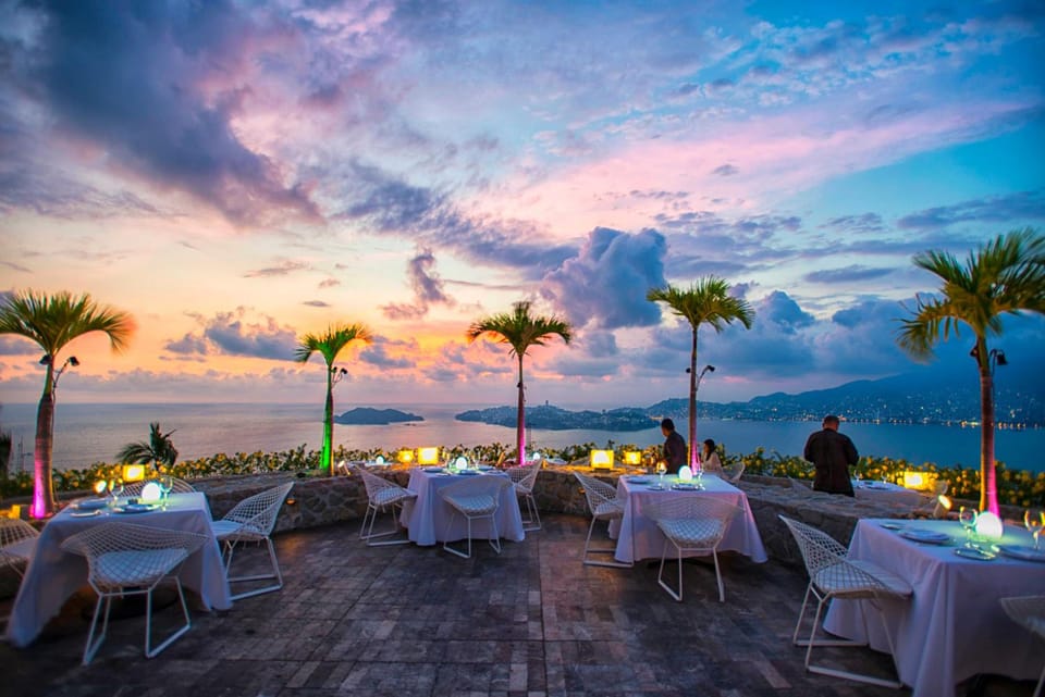 Las Brisas Acapulco Hotel in Acapulco