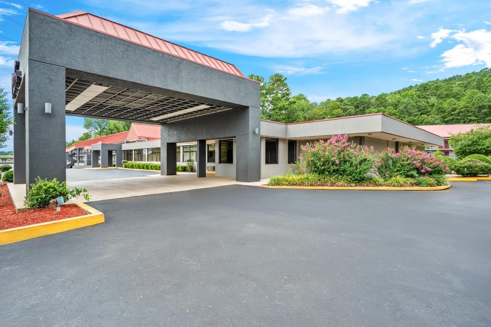 Red Roof Inn Hot Springs Hotel in Hot Springs