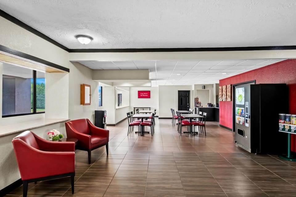 Red Roof Inn Hot Springs Hotel in Hot Springs