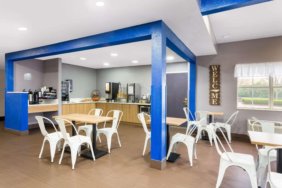 Microtel Inn & Suites by Wyndham Matthews/Charlotte Hotel in Matthews